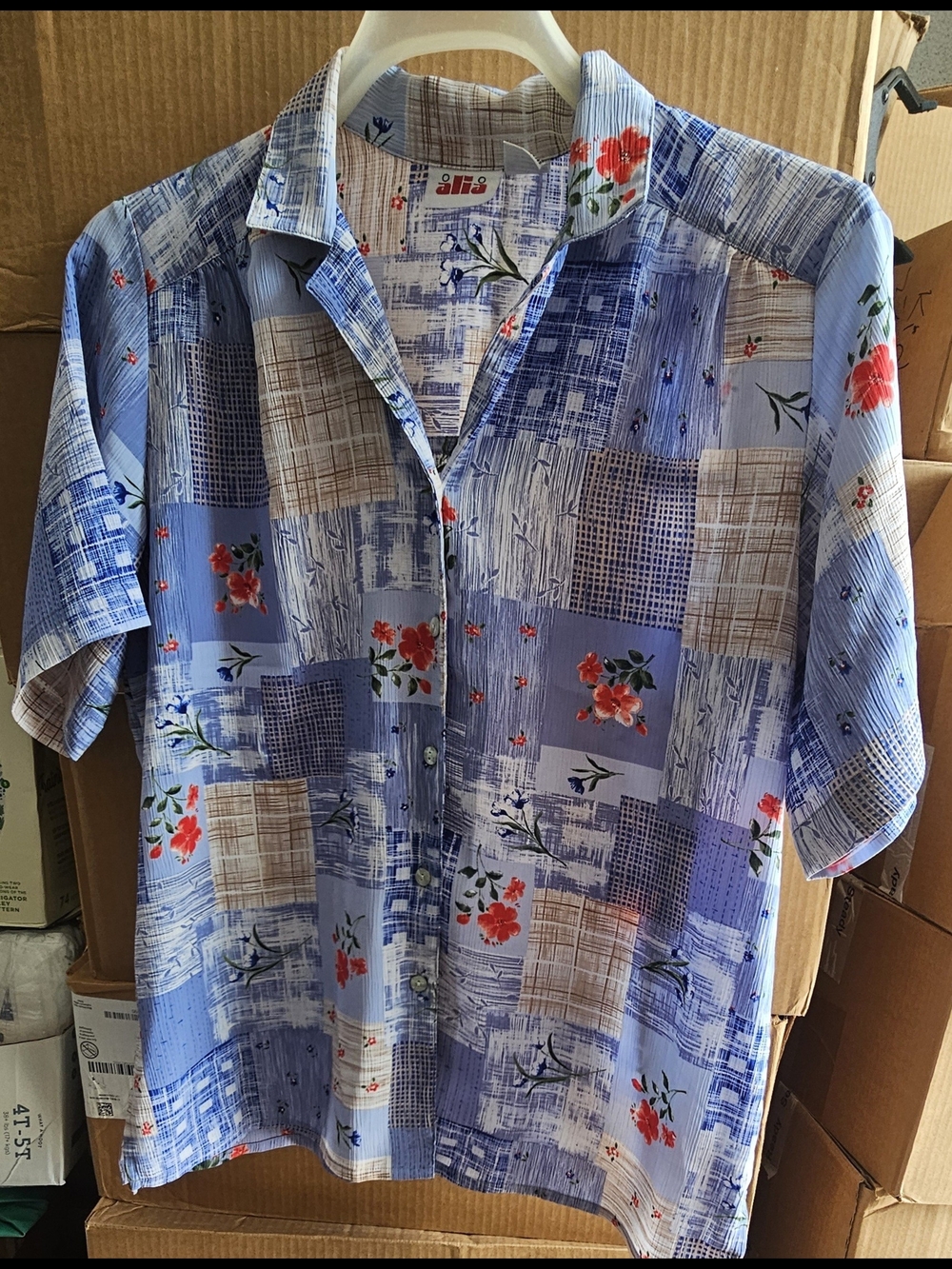 0Alia Women’s 14 Button Up Multicolor Short Sleeve